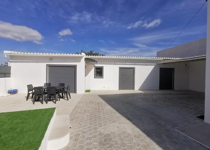 Casas Caiado Two With Swimming Pool Фару