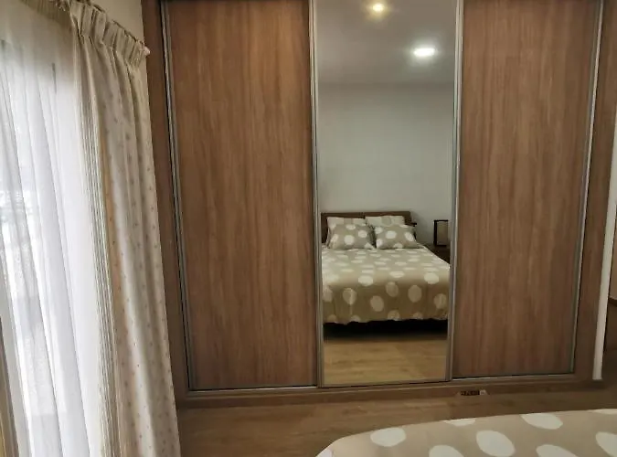 펜션 Casas Caiado Two With Swimming Pool *