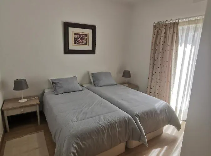 Casas Caiado Two With Swimming Pool בית נופש *